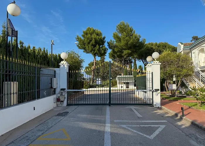 Dominion * Эстепона